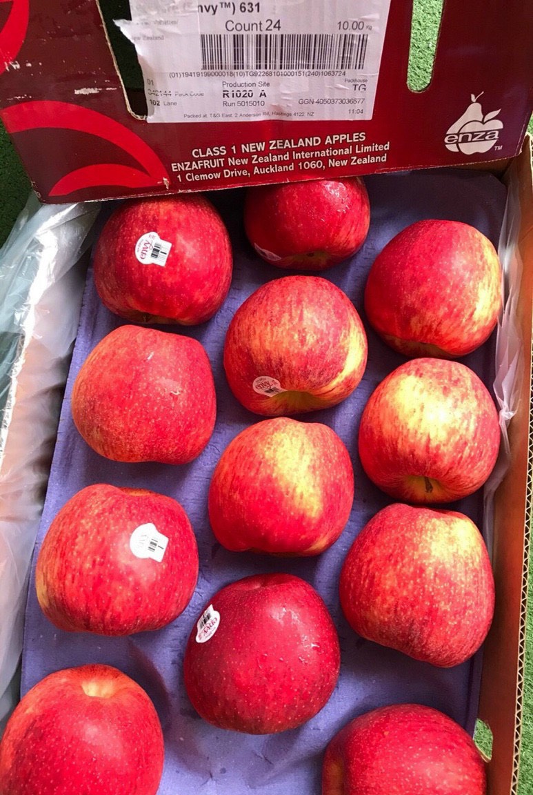 z2219650354452_11a0100a46f5a01ec02b7b0caac73d66 Táo Envy Newzealand