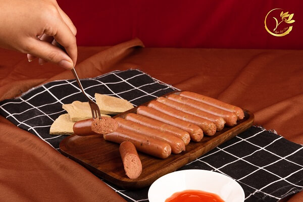 Xúc Xích Chay 6